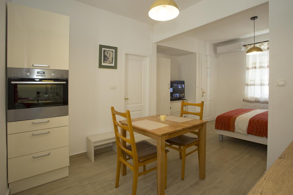 Dalmatian House Hotell Split Eksteriør bilde