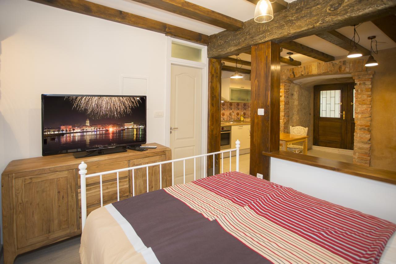 Dalmatian House Hotell Split Eksteriør bilde